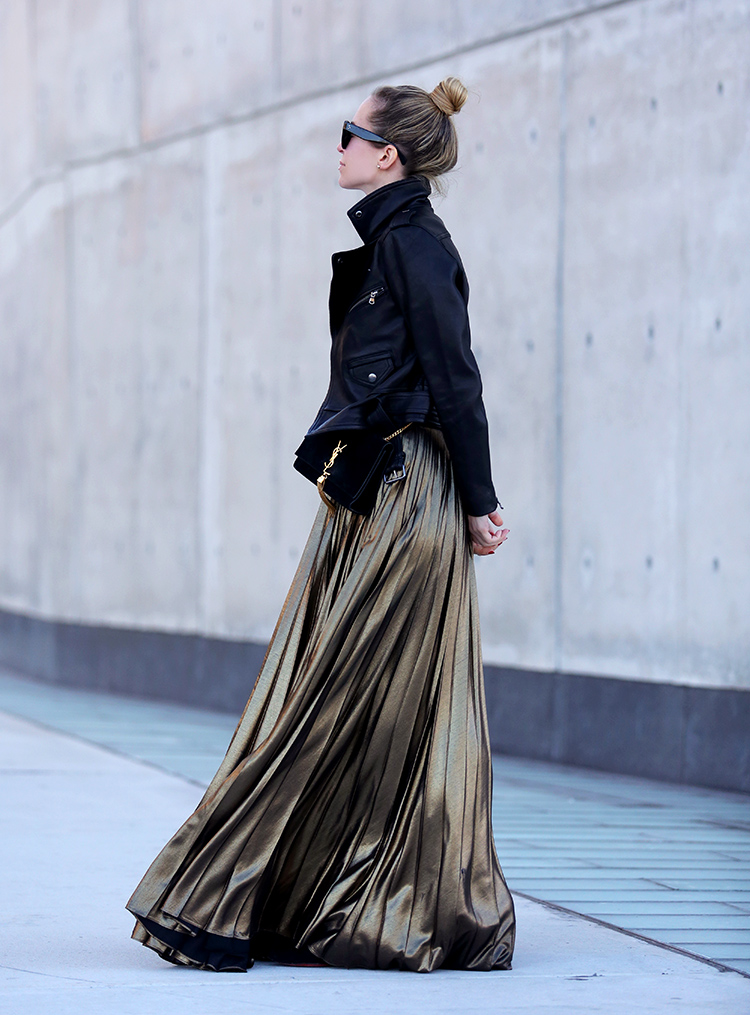 Holiday Dressing | Gold Pleated Skirt