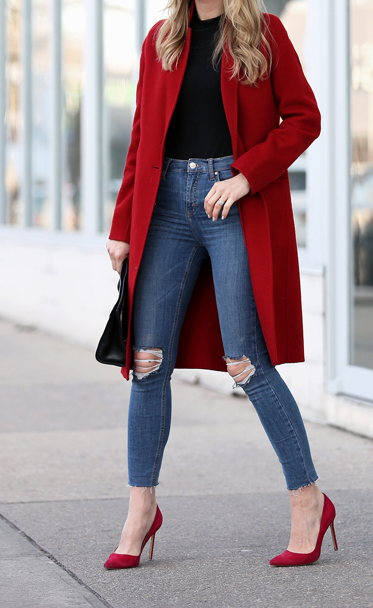 How to Wear a Bold Red Coat | Red Coat and Red Pumps