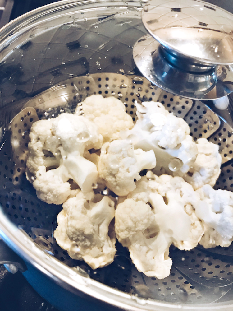 Easy Dinner Recipe, Cauliflower Mash with Roasted Garlic, Helena of Brooklyn Blonde