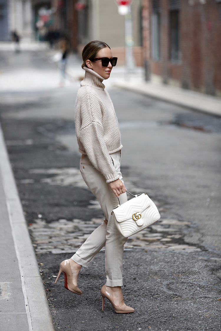 Helena of Brooklyn Blonde wearing a Cozy Summer Outfit, Gucci White Marmont Bag for june Gloom 