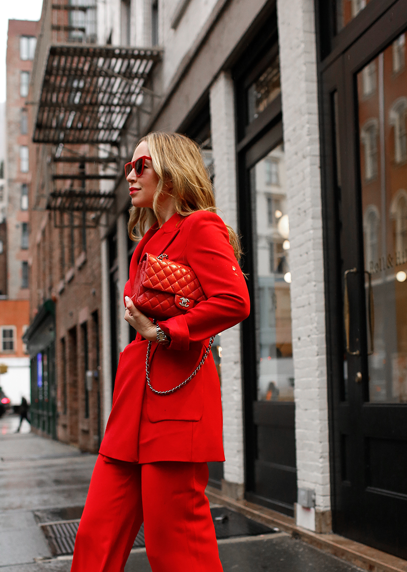 Red Monochromatic Statement Outfit, All Red Outfit, Red Chanel Flap Bag, Helena of Brooklyn Blonde