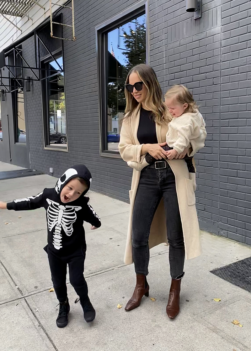 Five Comfy & Chic Mom Outfits, Fall Mom Style, Helena of Brooklyn Blonde